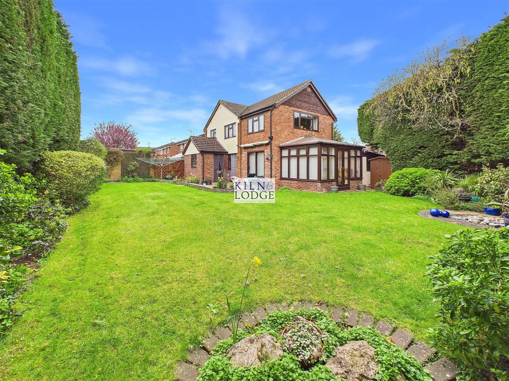 Property photo 1 of 28