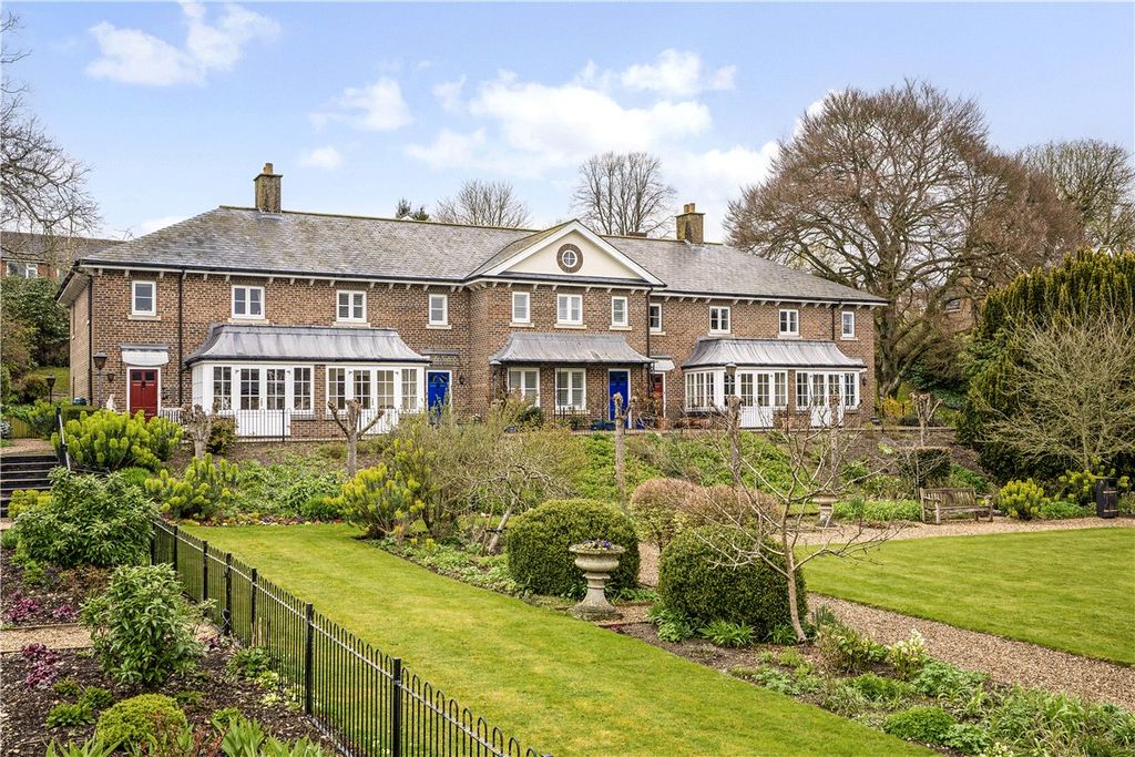 Property photo 1 of 21 Front Elevation