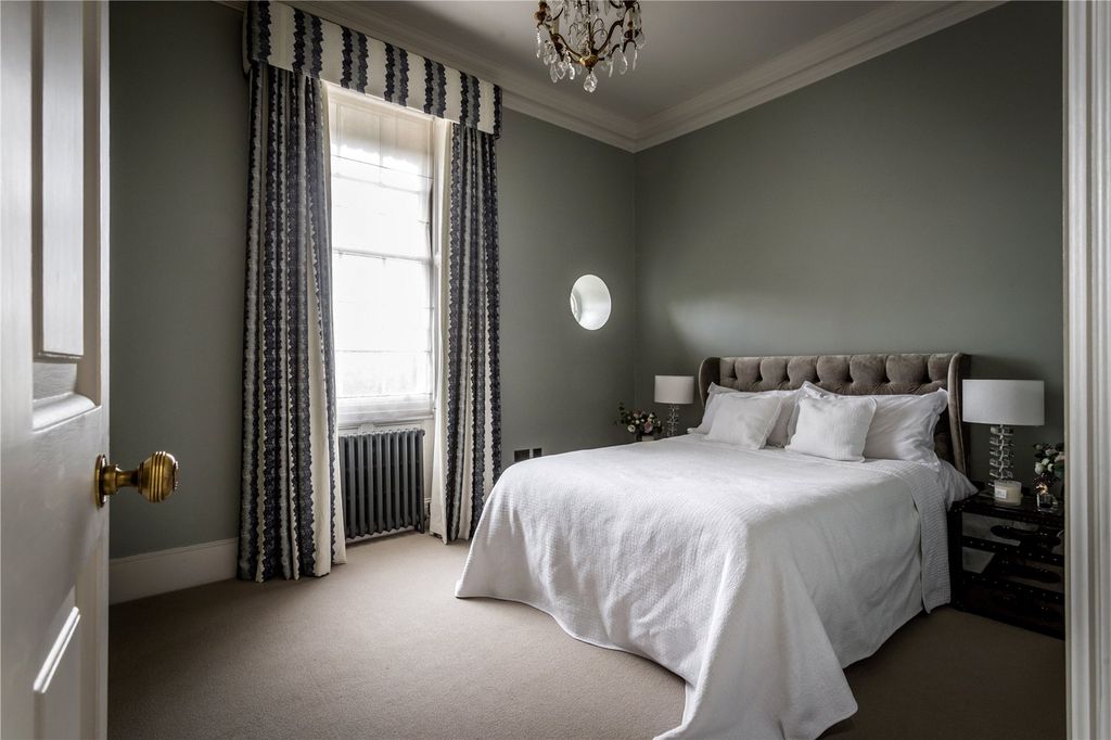 Additional image 32 of 5 bed detached house for saleHigh Street, Hampton TW12