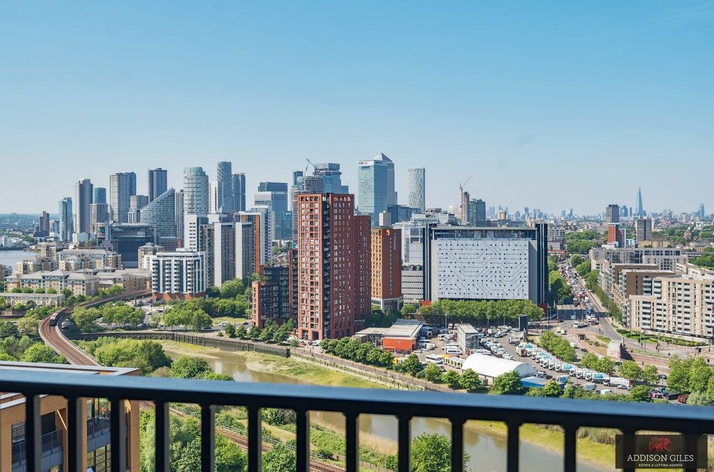 Property photo 1 of 16 Photo 1