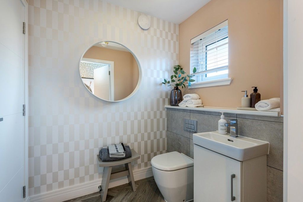 Property photo 3 of 6 Cedar Brae, Jackton