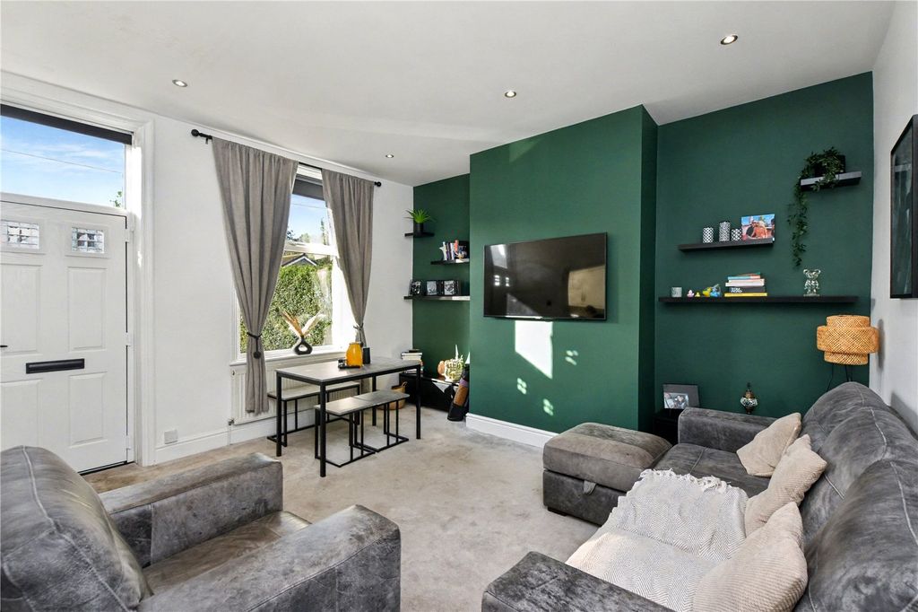 Property photo 3 of 18 Picture No. 11