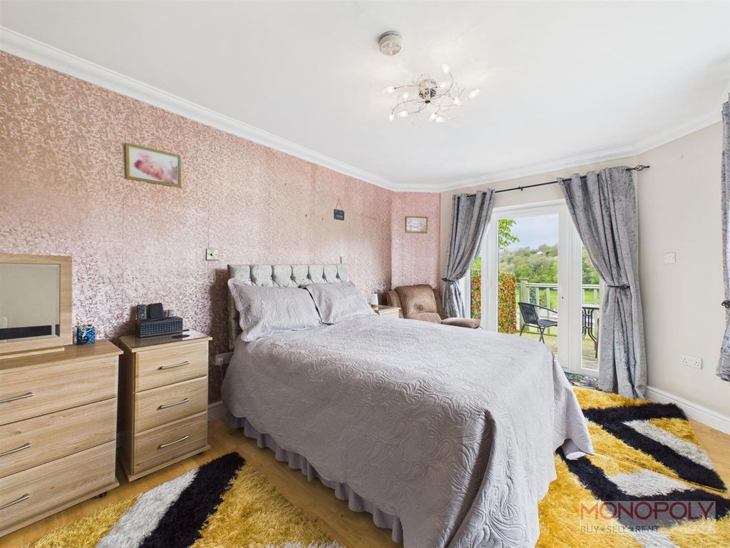 Additional image 21 of 5 bed detached house for saleChestnut Court, Summerhill, Wrexham LL11