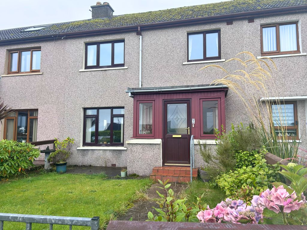 Property photo 2 of 41