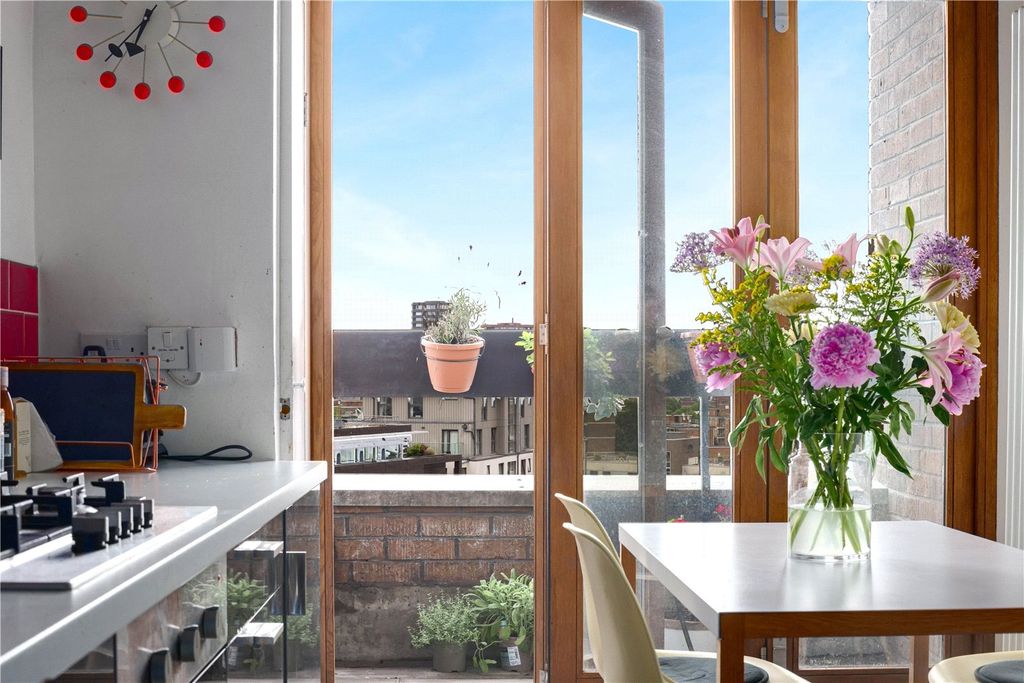 Property photo 1 of 17 Balcony/Kitchen