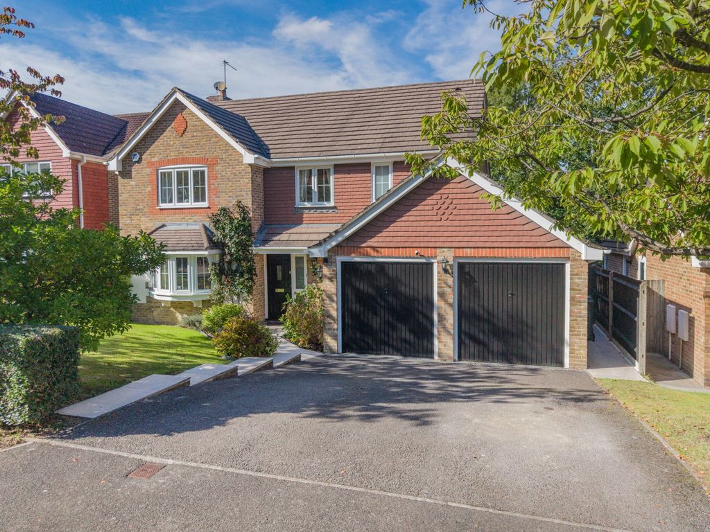 Property photo 1 of 17