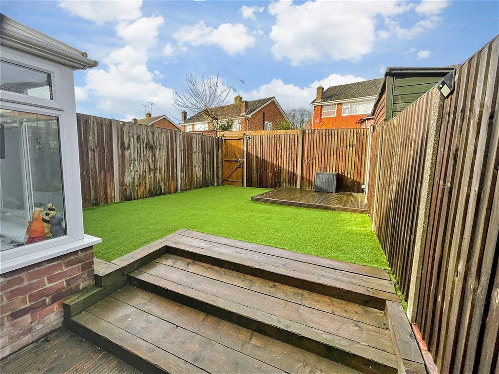 Property photo 2 of 11 Rear Garden