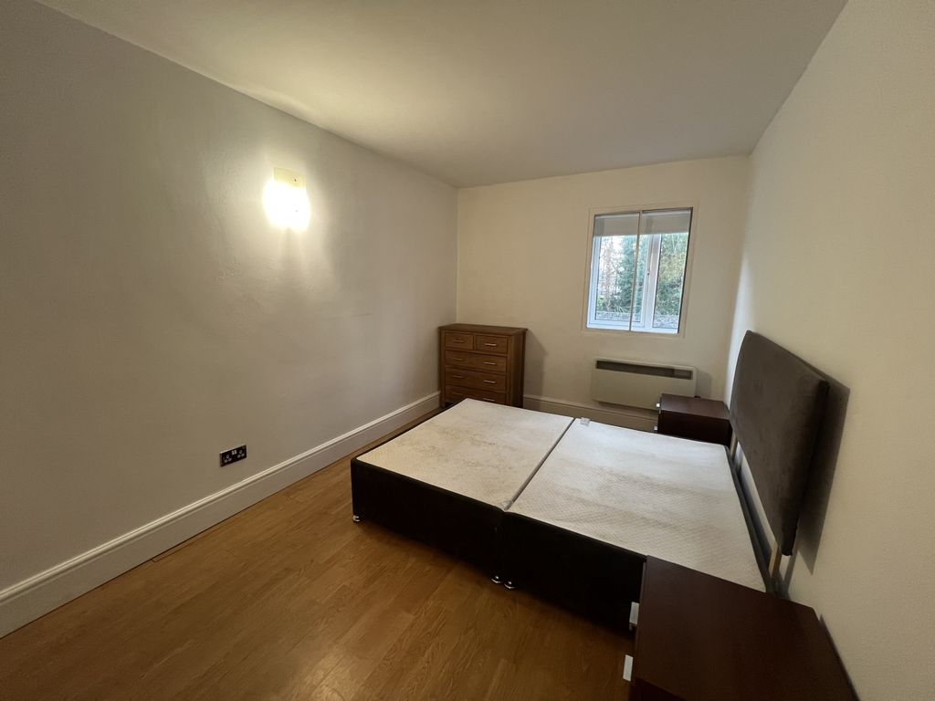 Property photo 3 of 7 Img_1072