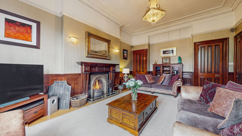 Property photo 3 of 55 77-Print-15 Kingsborough Gardens_29
