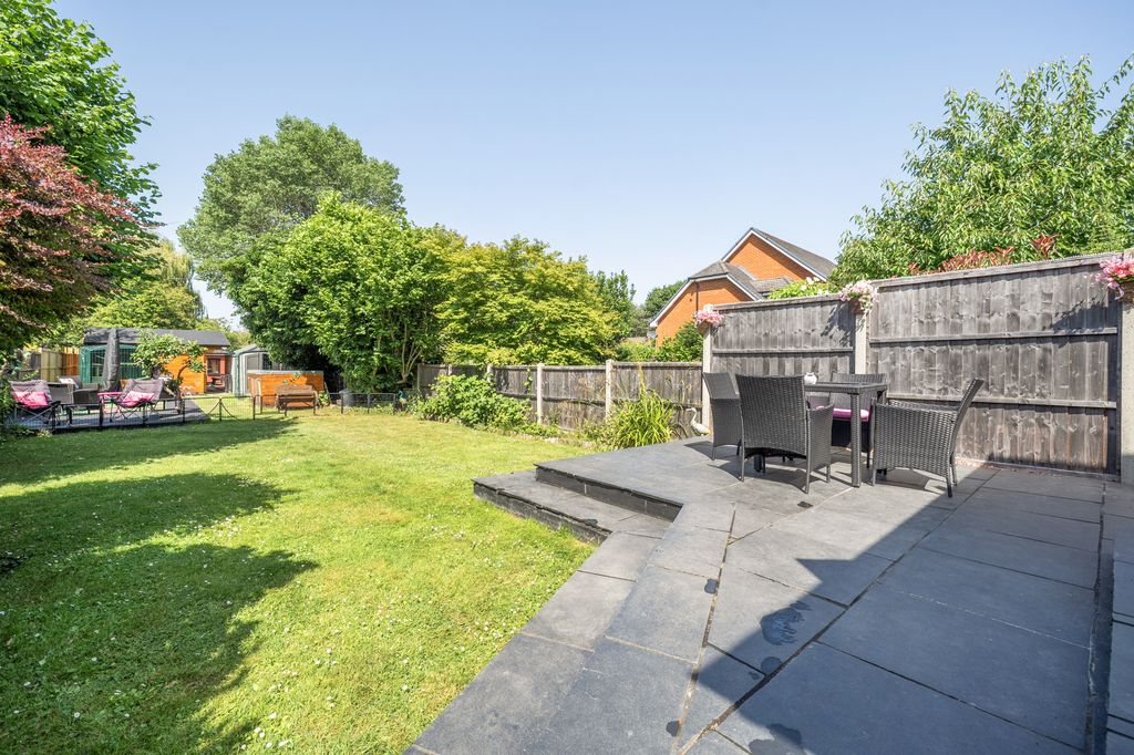 Property photo 3 of 19