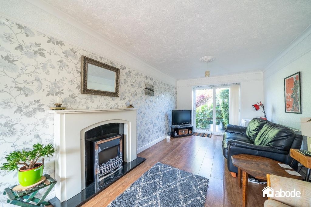 Property photo 3 of 28 Dsc02291-Hdr-11.Jpg