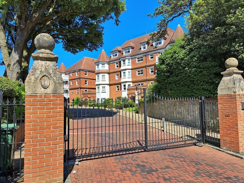 Property photo 1 of 17 Gated Development