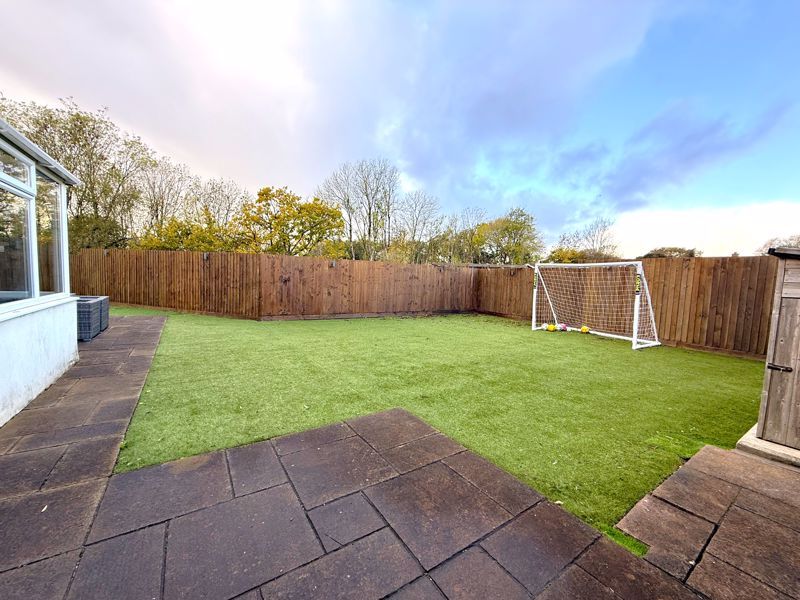 Property photo 2 of 22 Photo 21