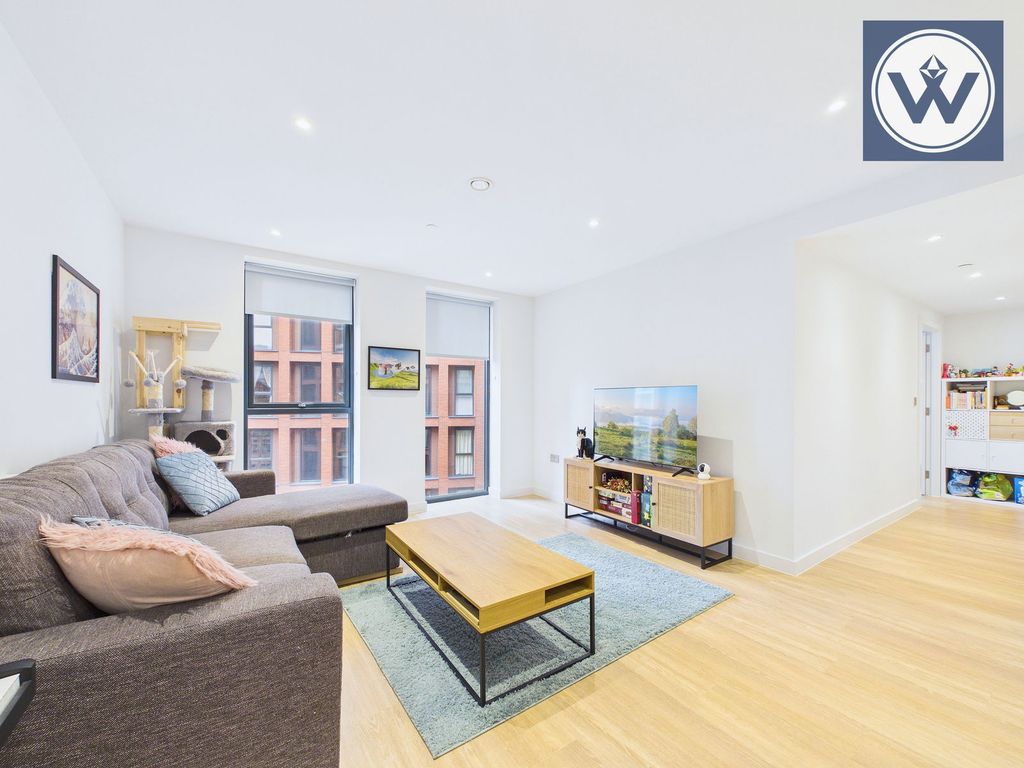 Property photo 1 of 25