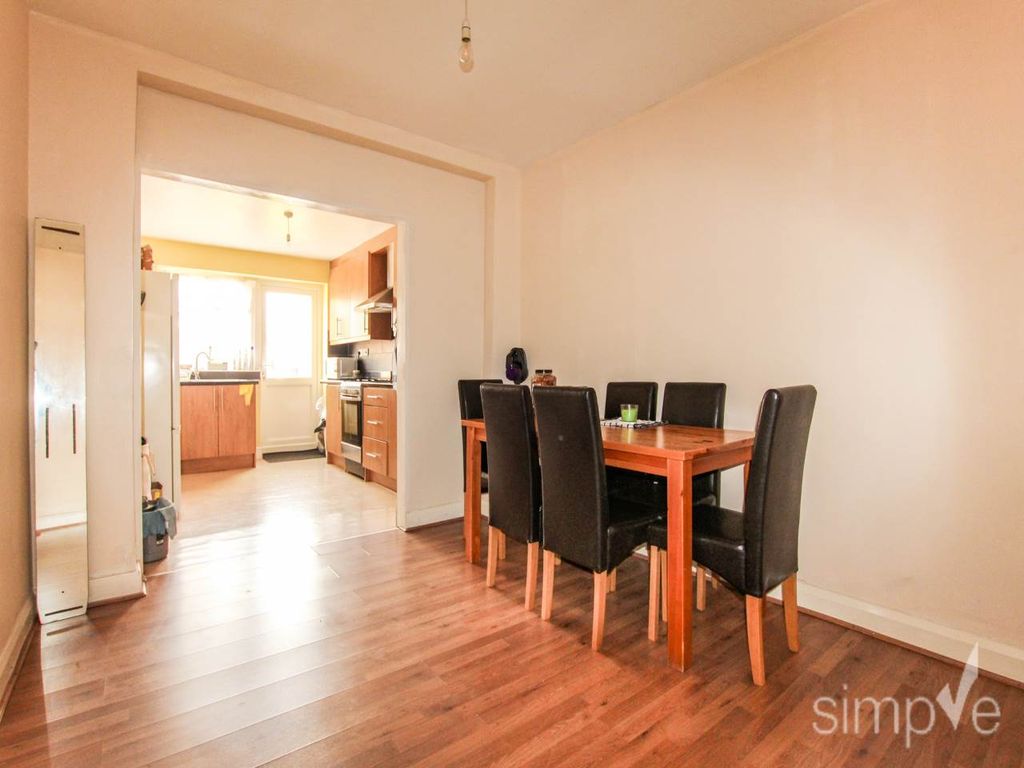 Property photo 2 of 16 Img_5679