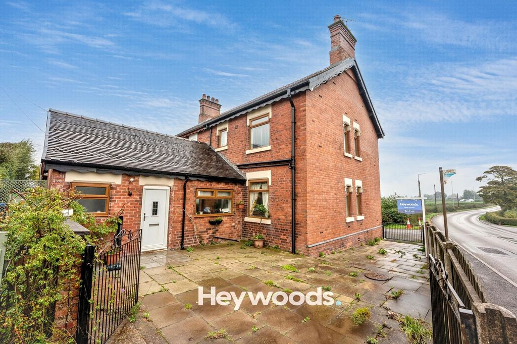 Property photo 1 of 30