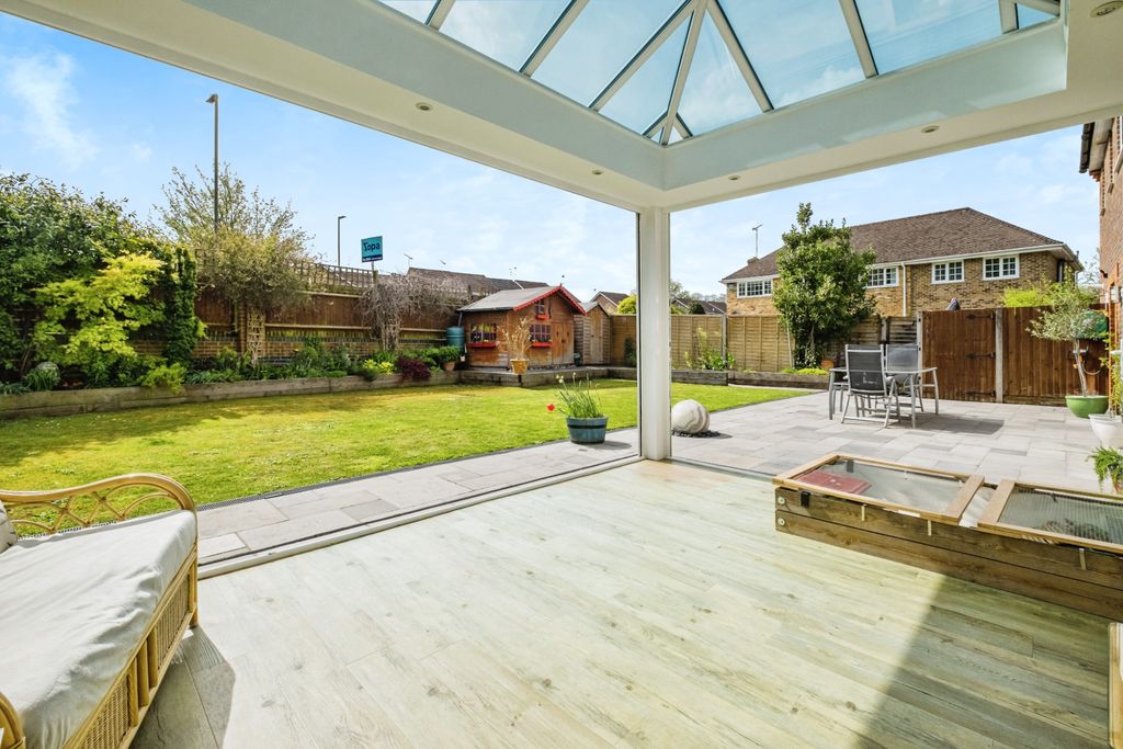 Property photo 2 of 22 Orangery