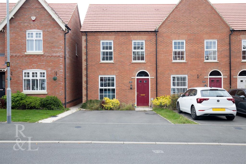 Property photo 1 of 15 123 Spring Avenue (1).Jpg