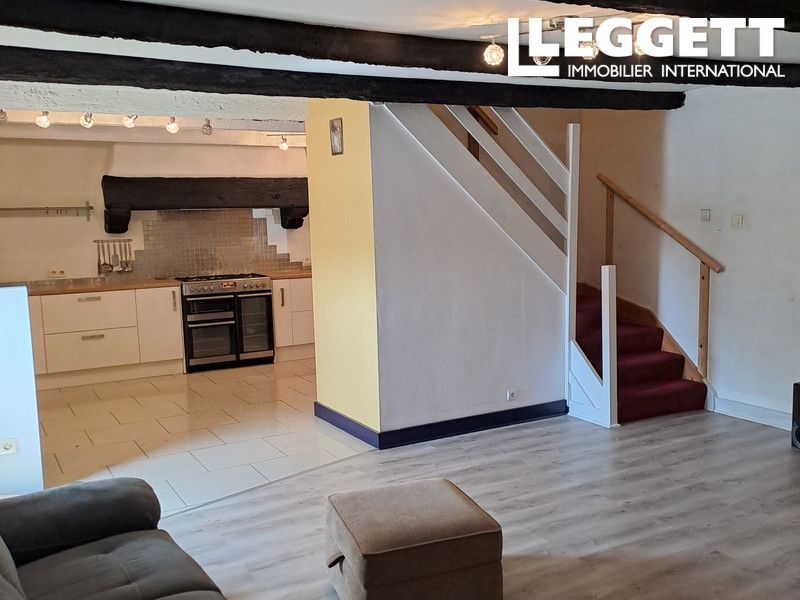 Property photo 2 of 10