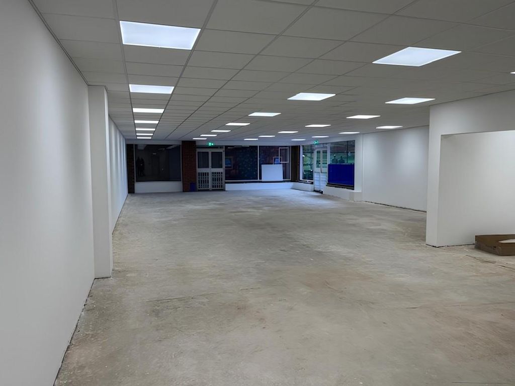 Property photo 2 of 3