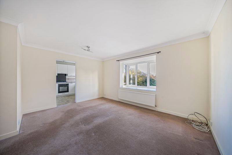 Property photo 3 of 14 Photo 10