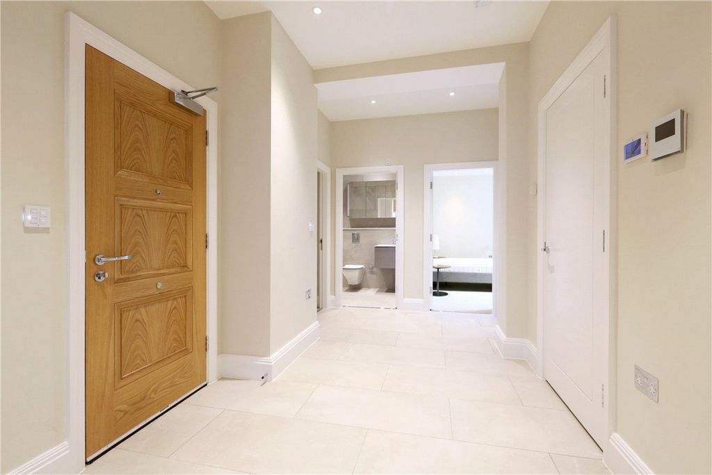 Property photo 3 of 10 Picture No. 08
