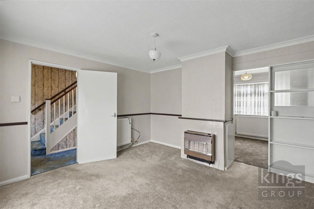 Property photo 3 of 21