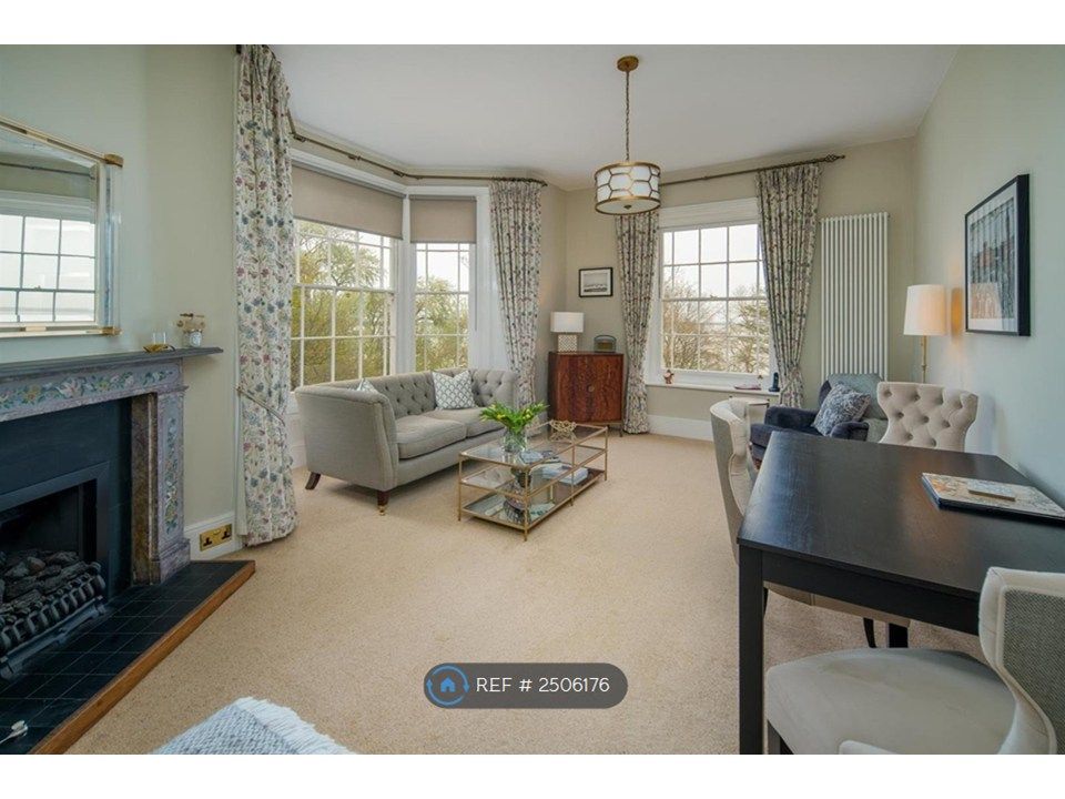 Property photo 1 of 9 Sitting Room