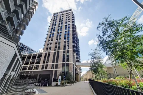 Property photo 1 of 1