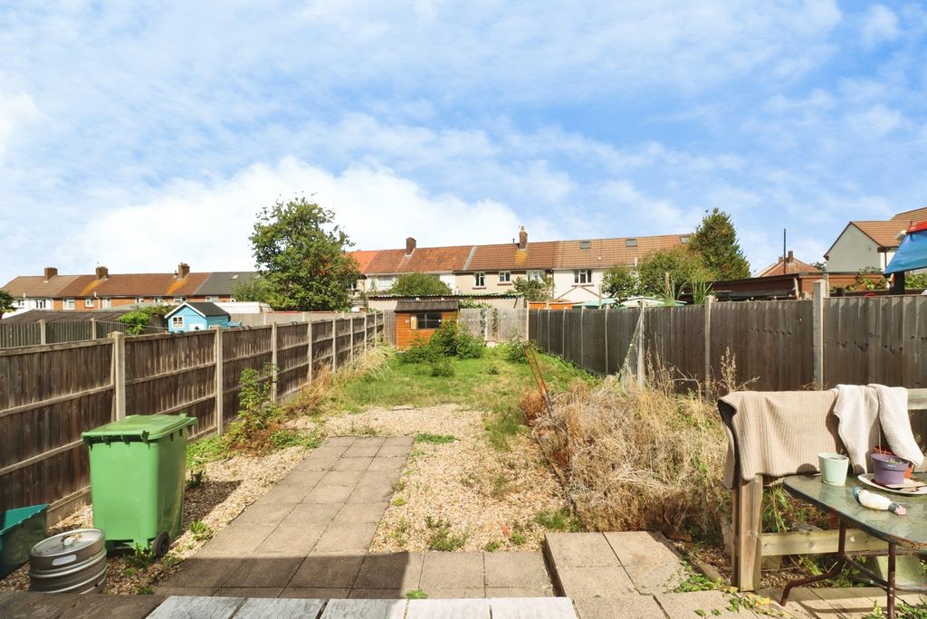 Property photo 3 of 21 Pbox-Img.Jpg