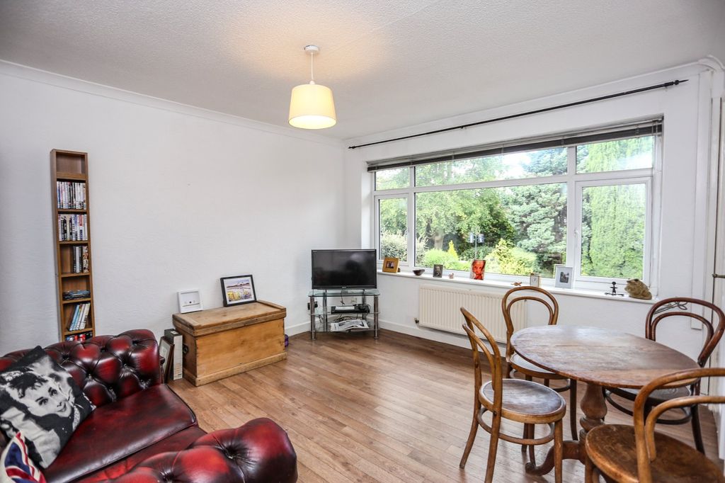 Property photo 2 of 11 Picture No. 01