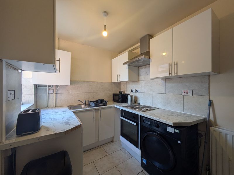 Property photo 2 of 11 Photo 1