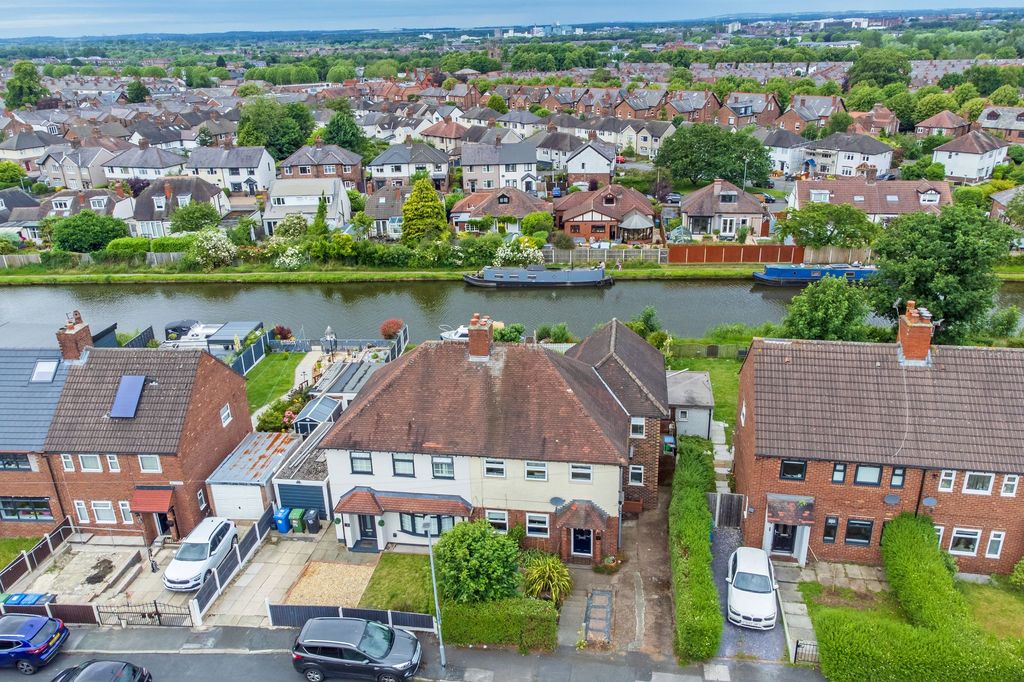 Property photo 1 of 21 Drone Shot