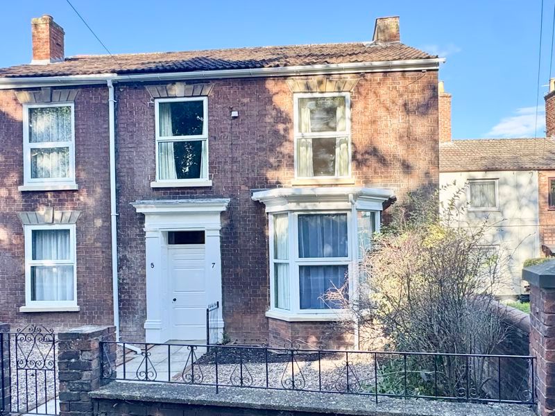 Property photo 1 of 17 Front