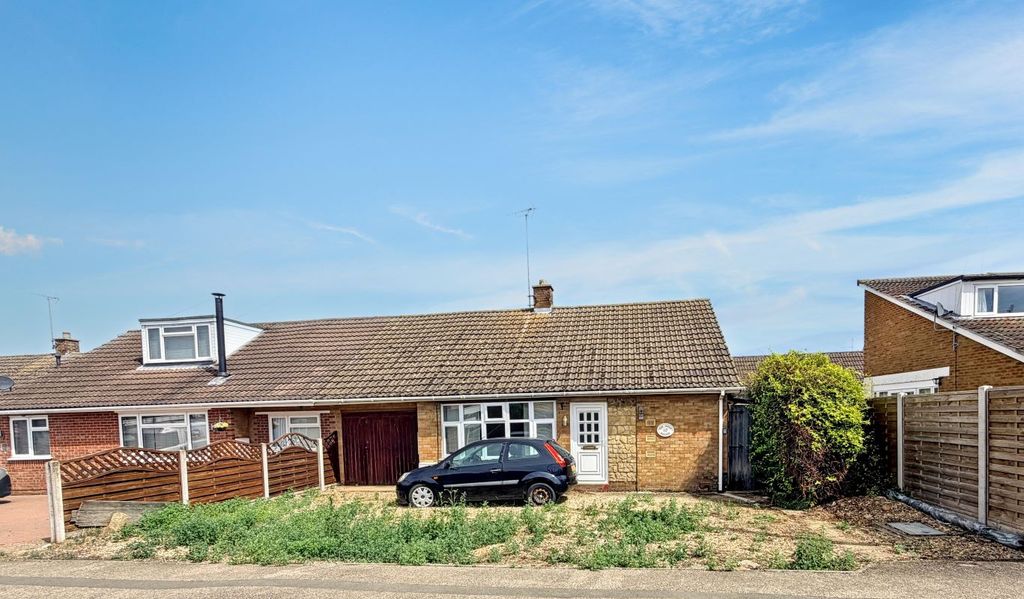 Property photo 1 of 11