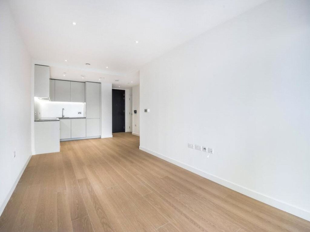 Property photo 3 of 13 Picture No. 16