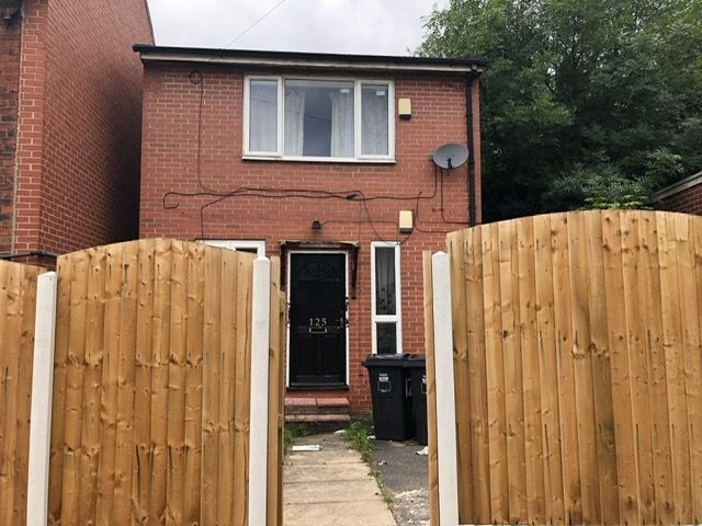 Property photo 1 of 8