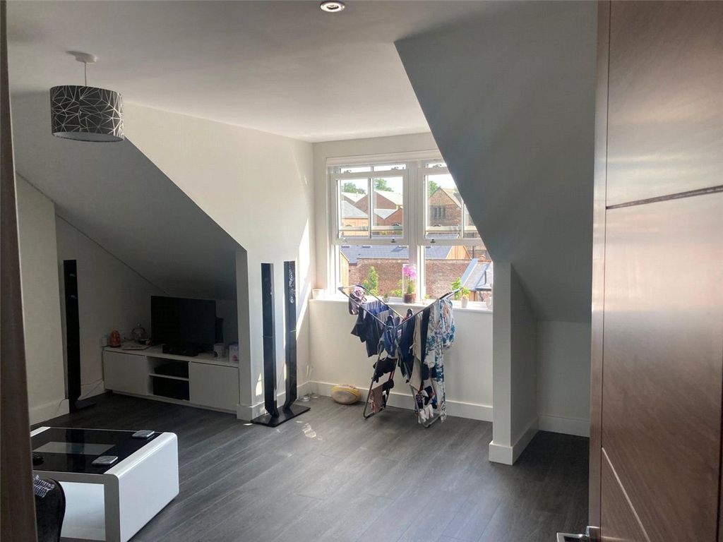 Property photo 2 of 5 Picture No. 02