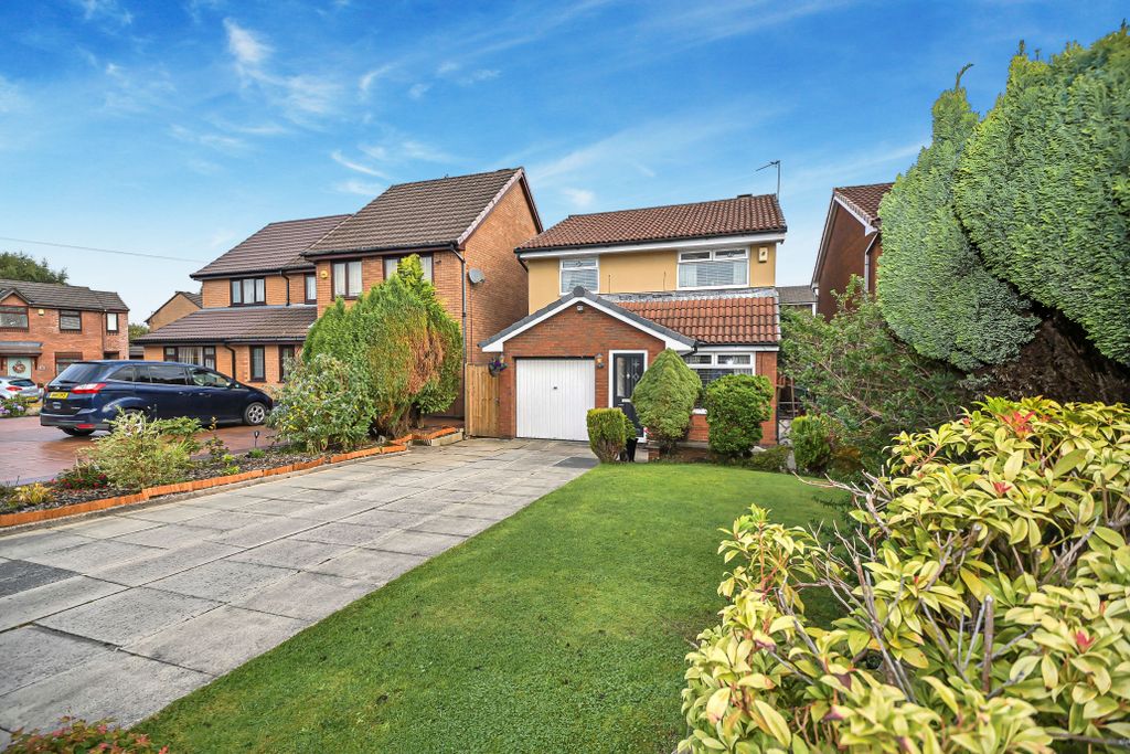 Property photo 2 of 31