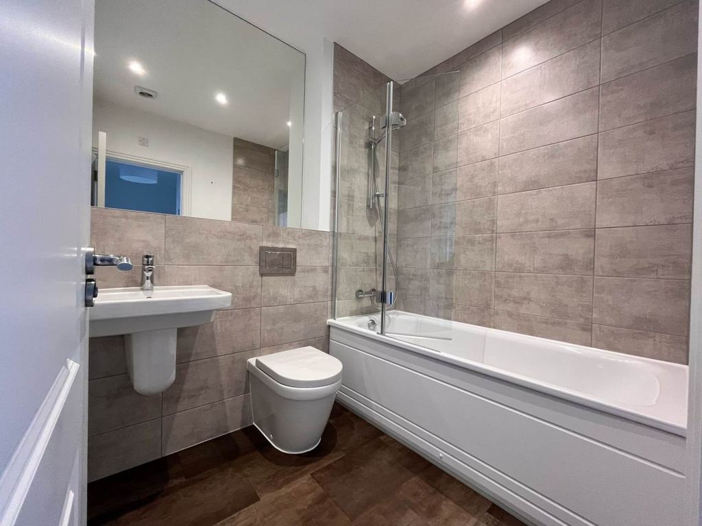 Property photo 3 of 3 Main Bathroom