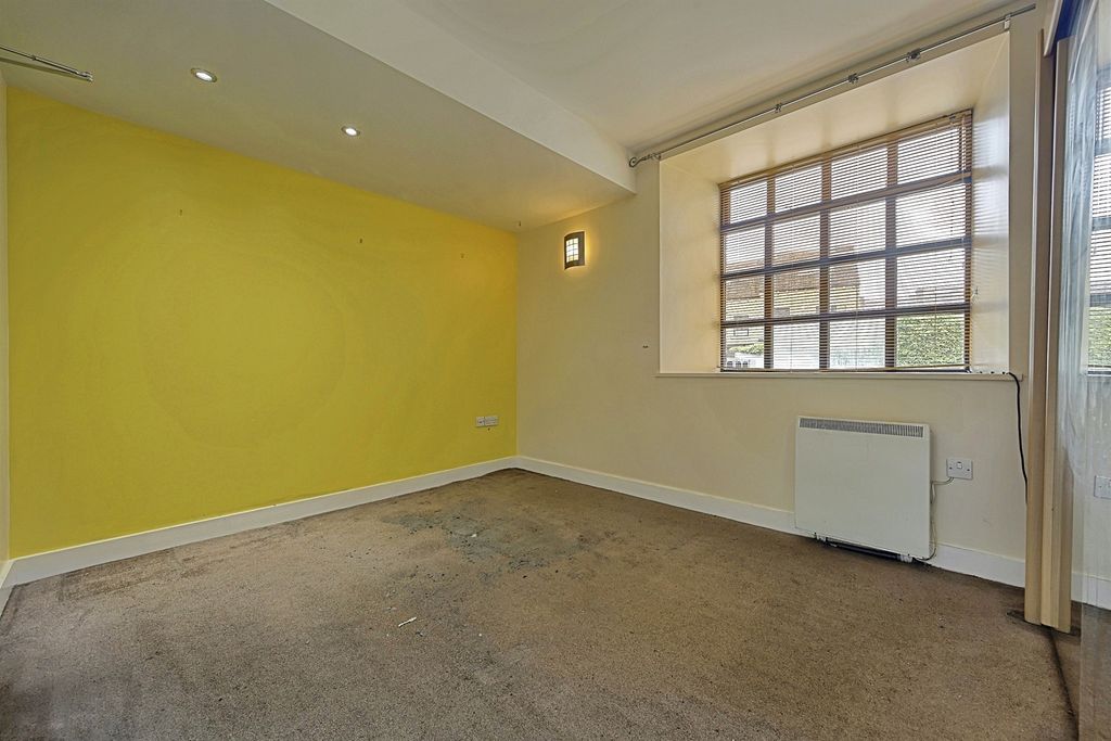 Additional image 6 of 2 bed flat for saleMeltham Road, Honley, Holmfirth HD9