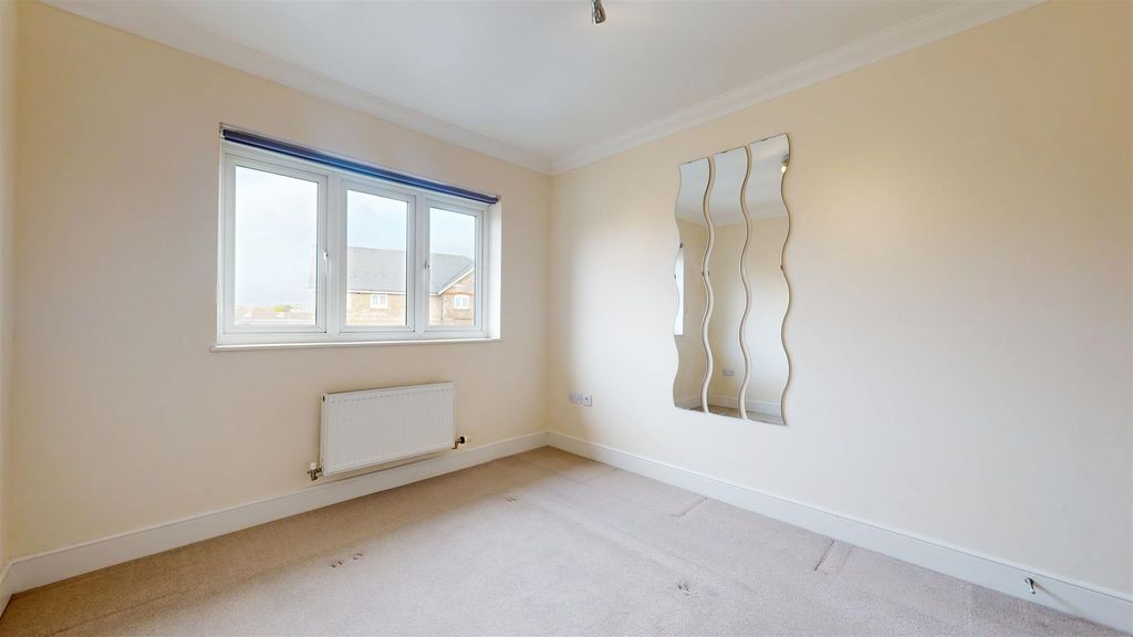 Property photo 3 of 6 01312026_094618.Jpg