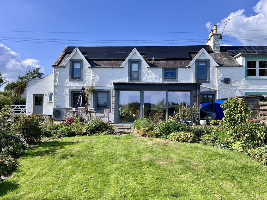 Property photo 1 of 29