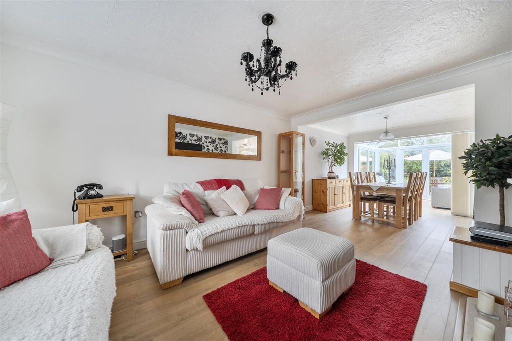 Property photo 3 of 17 1515649 (17).Jpg