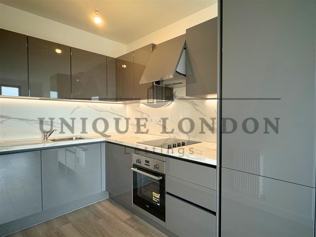 Property photo 3 of 10 219.Png