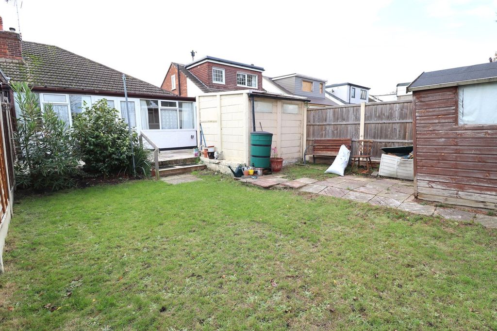 Property photo 2 of 21