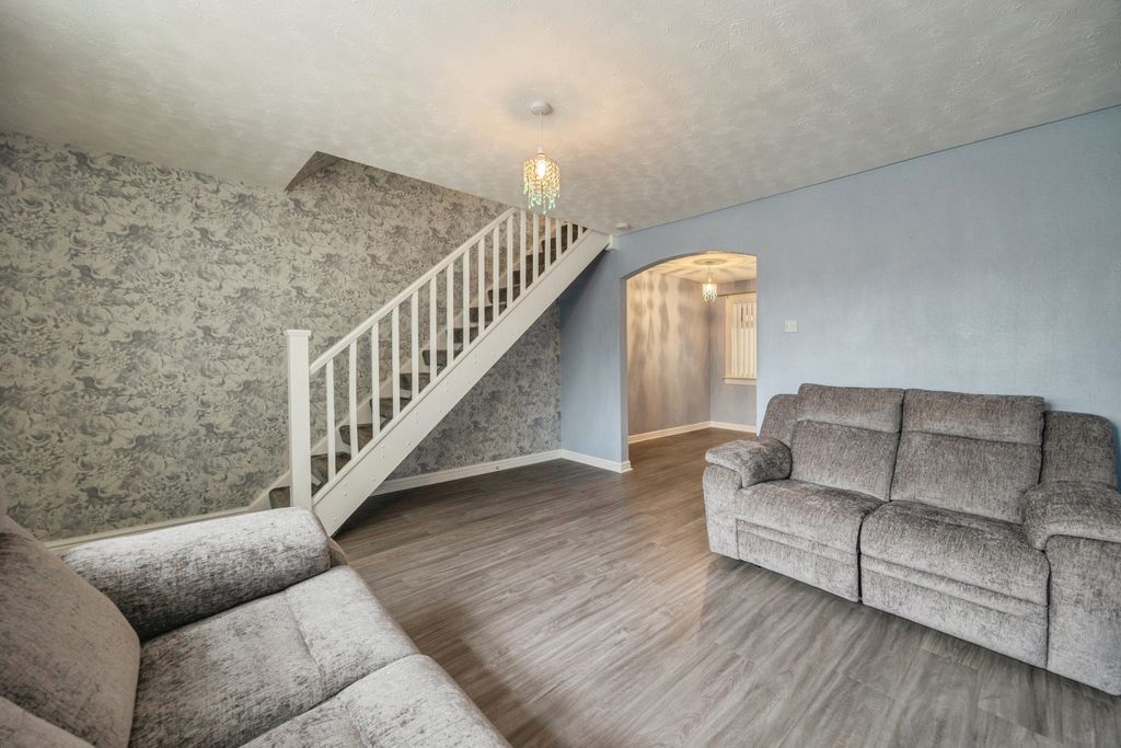 Property photo 3 of 20 6d6A3448