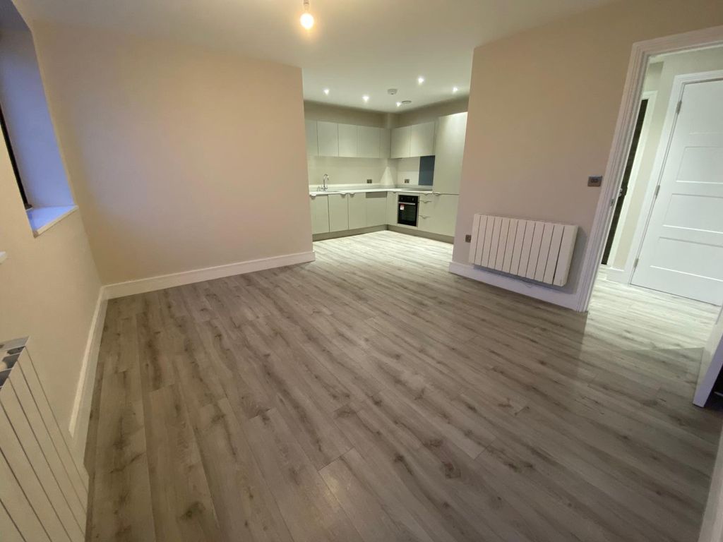 Property photo 3 of 8 Picture No. 23