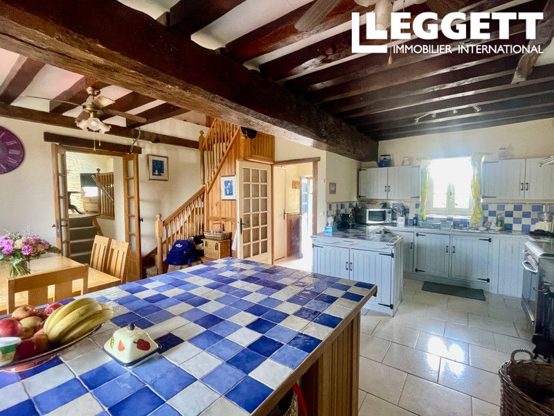Property photo 2 of 10