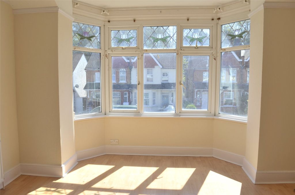 Property photo 1 of 19 Picture No. 92